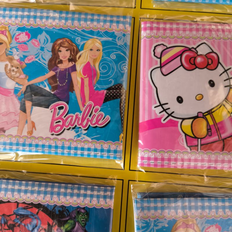 Bìa 20 chiếc ví giấy cho bé yêu