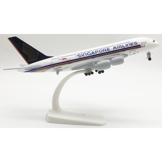 Mô hình máy bay Singapore airlines 20cm