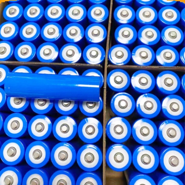 Pin lithium 18650 1200mAh 3.7V dòng xả 1A