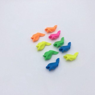 Cá hỗ trợ cầm bút - đệm tay giúp trẻ cầm bút đúng cách