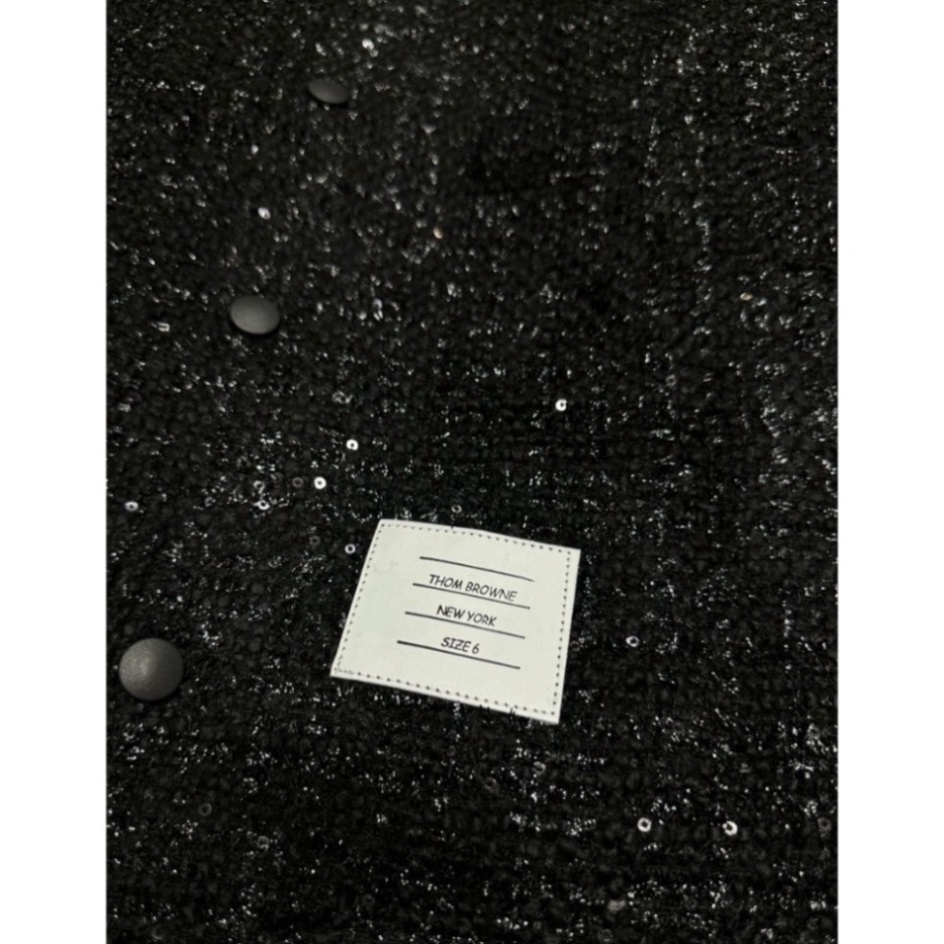 Áo khoác THome Bomber vải dạ thêu sọc kẻ trắng 2 lớp đan kim tuyến lấp lánh đen Thời trang Siêu Chất Hot 2023 A2