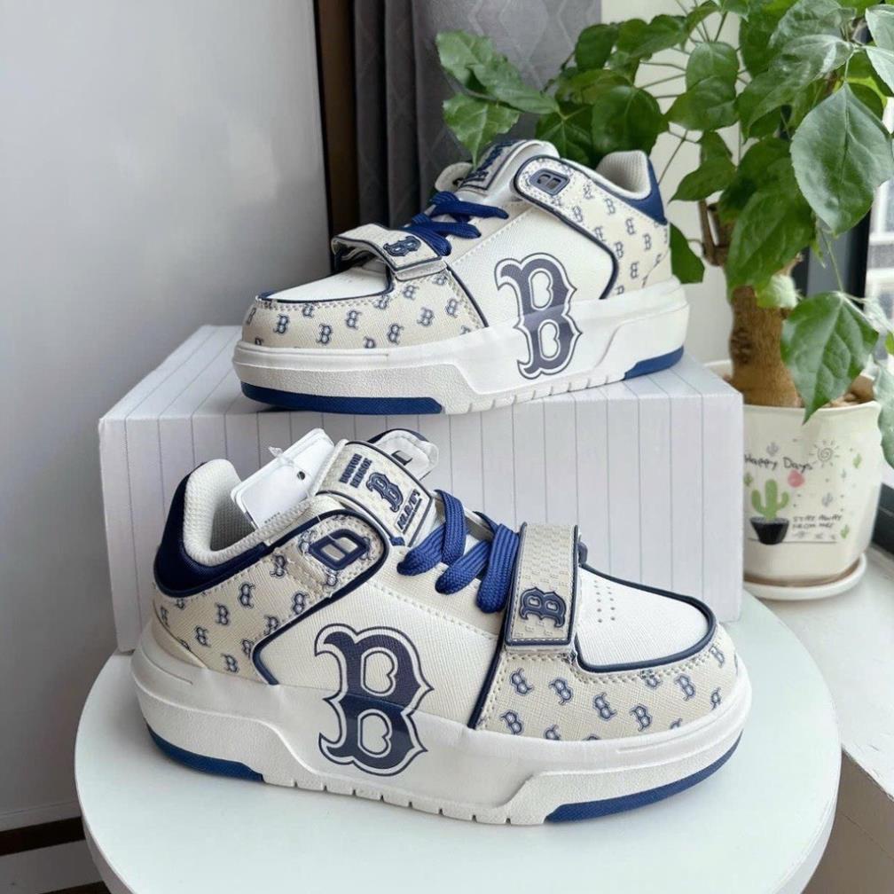 Giày MLB Chunky Liner Mid Classic Mono Boston Red Sox L.Beige nam nữ, giày Mono Liner Be