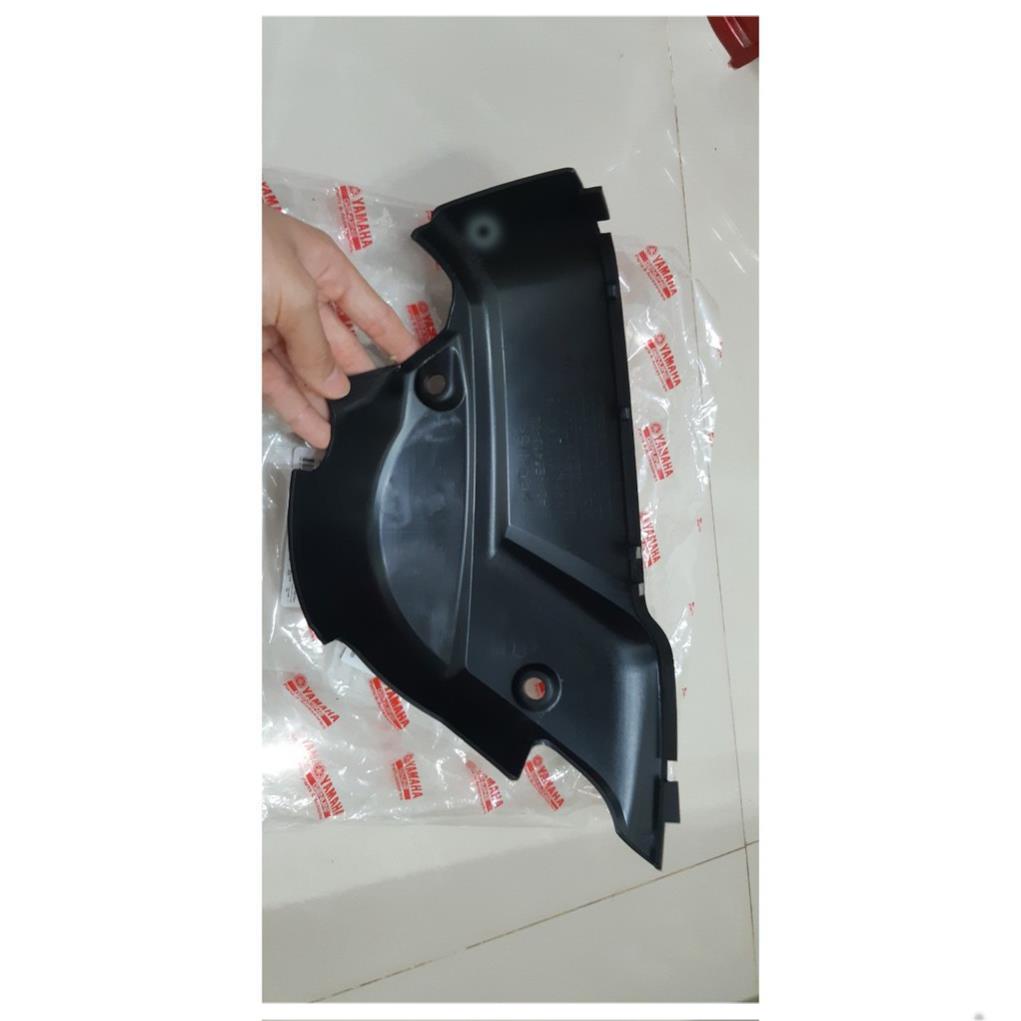 Nắp ốp nồi côn dưới lớn Mio Ultimo - Classico 2007 - 2012 Yamaha .