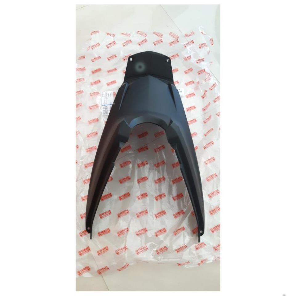 Ốp bình xăng Luvias đen .