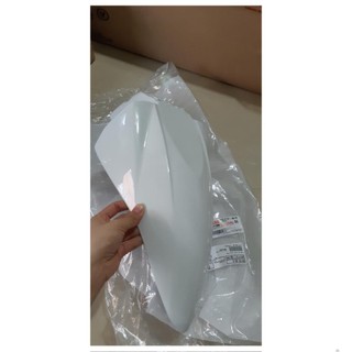Chắn bùn trước (Dè) trắng Mio Ultimo .