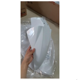 Chắn bùn trước (Dè) trắng Mio Ultimo .