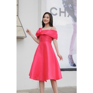 ĐẦM XÒE TRỄ VAI ĐÍNH HOA HỒNG CAO CẤP