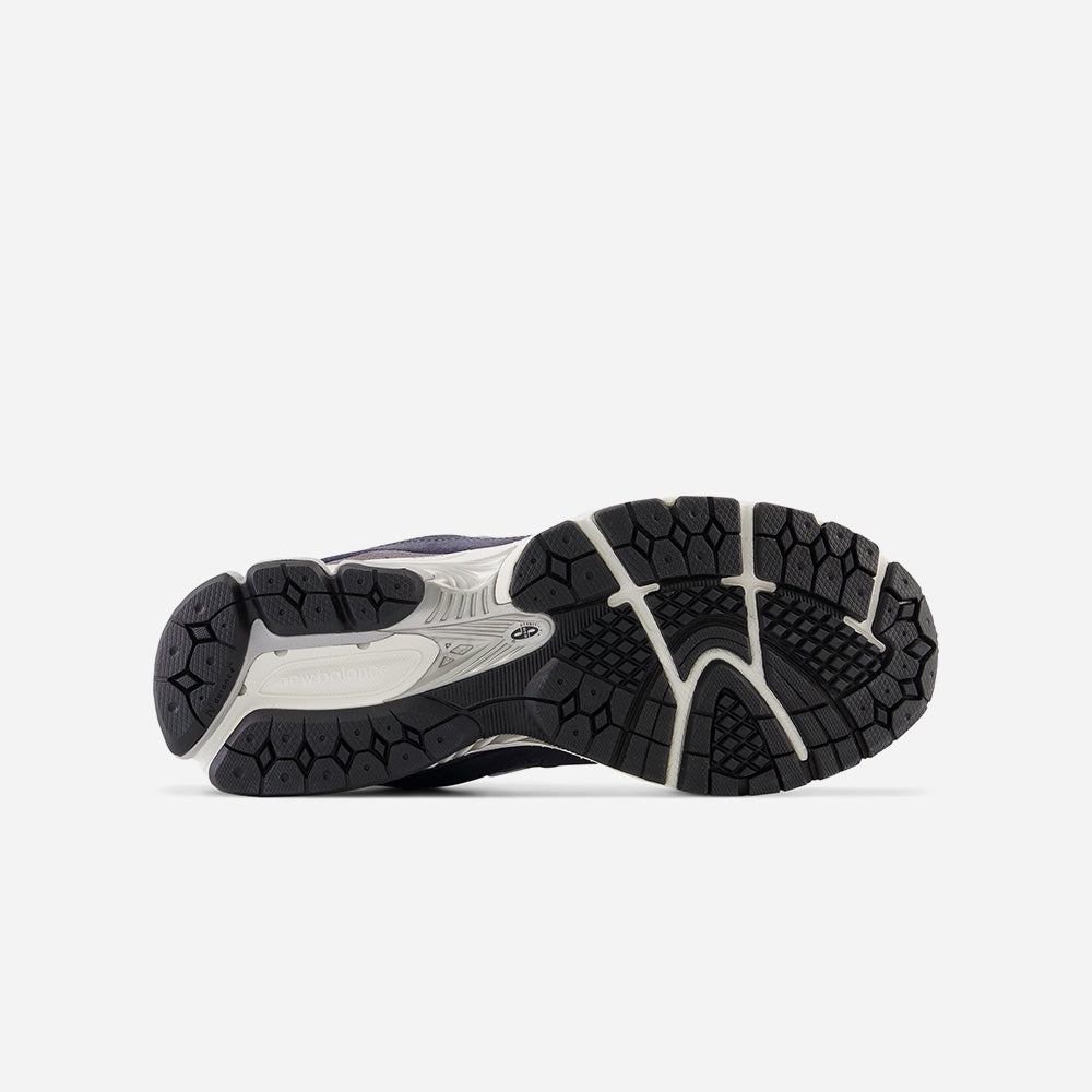 Giày thể thao nam New Balance 2002R / Core - M2002RSF