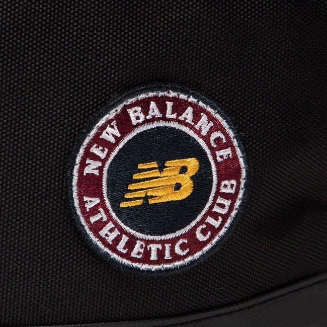 Túi đeo hông unisex New Balance Urban - LAB13115BK