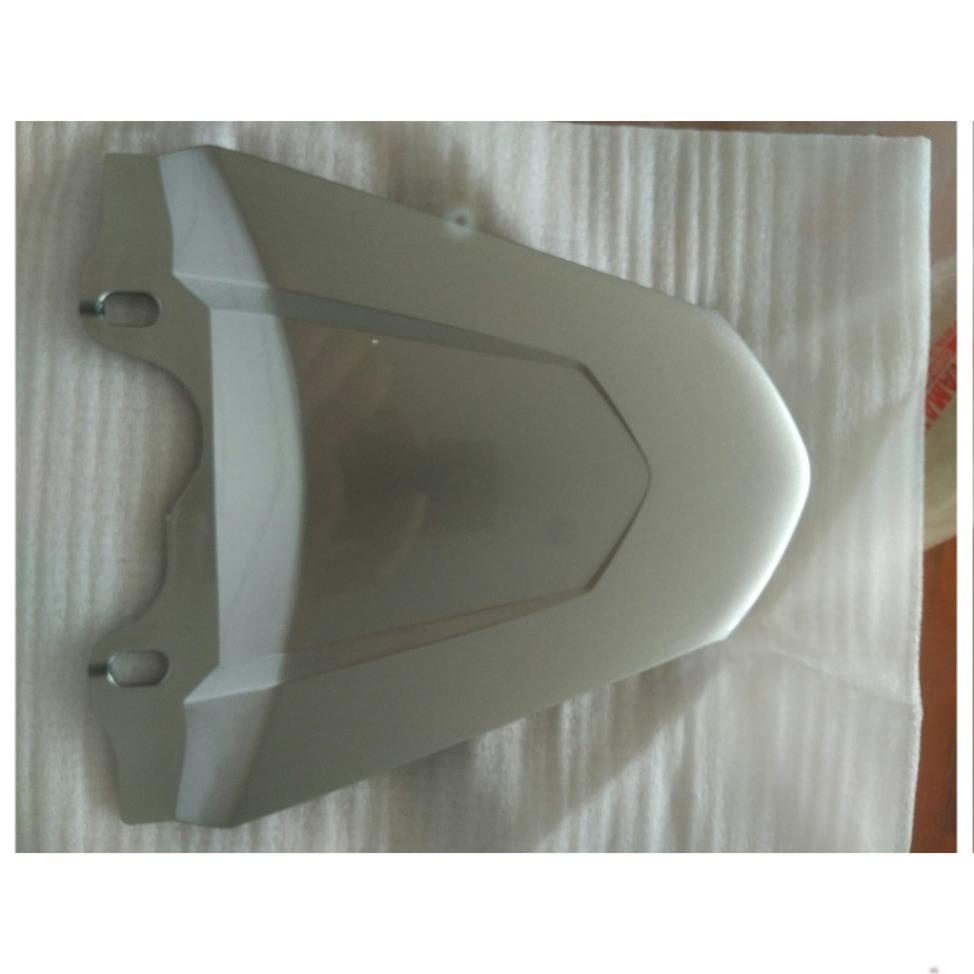 Mu rùa (Ốp đuôi) Sirius Yamaha Bạc .