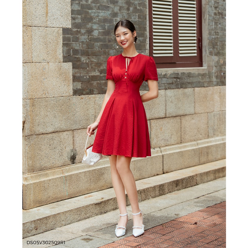 Váy đỏ trơn nhún ngực ly bung Lep' DS05V302509R1