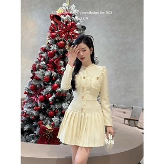 VÁY DẠ VIỀN BÈO CHÂN LY