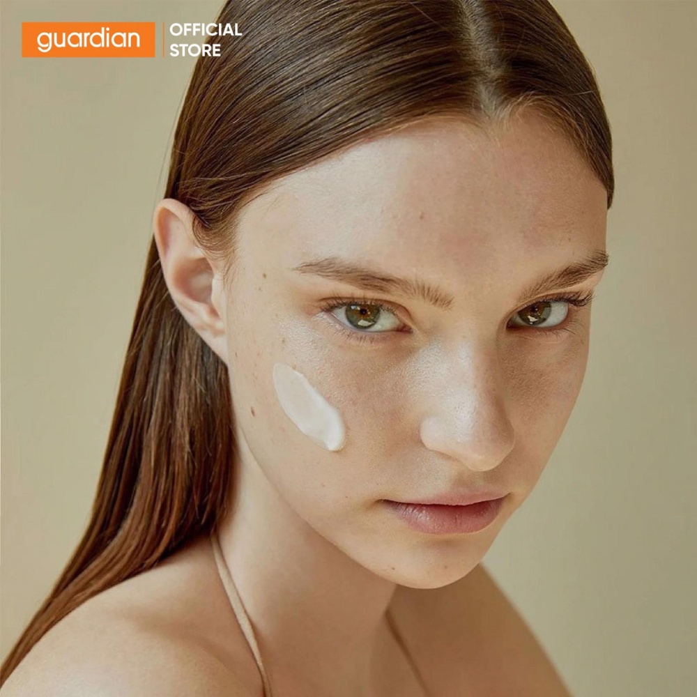 Kem Dưỡng Ẩm Chiết Xuất Rau Má Dành Cho Da Mụn & Da Nhạy Cảm Madagascar Centella Cream SKIN1004 75ml