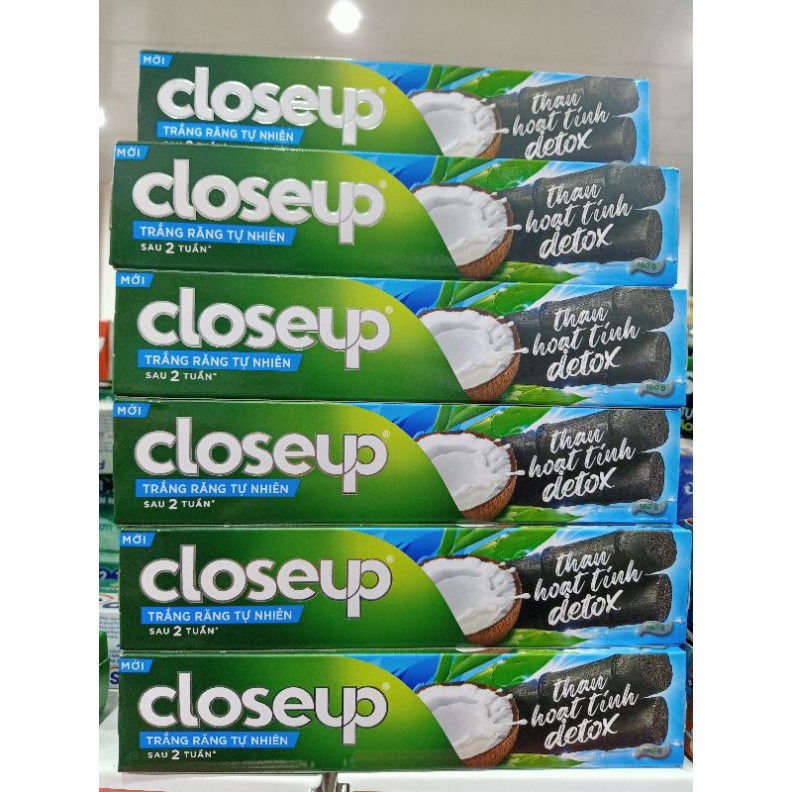 COMBO 2 HÔP KEM ĐÁNH RĂNG CLOSEUP DỪA VÀ THAN HOẠT TÍNH 180g