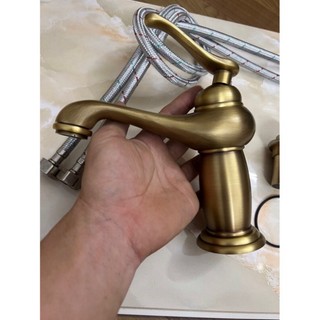 Vòi labo đồng phong cách cổ điển