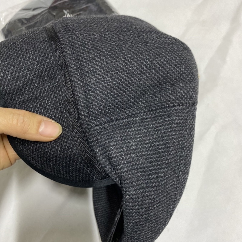 Mũ Beret  mỏ vịt nam  mùa đông cho các ông '" có che tai ấm áp"