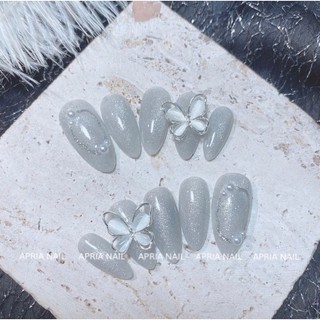 Nail box thiết kế mắt mèo đính charm - b30