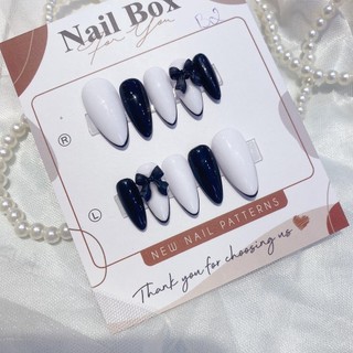 Nailbox a12 đen mix trắng tiểu thư