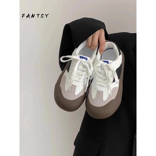 Giày lười đế dày mũi to dễ thương phong cách retro đức cho nam nữ