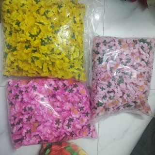 Hoa mai, hoa đào giả trang trí tết cổ truyền