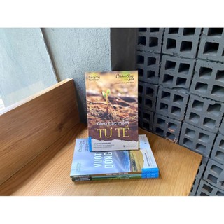 Sách - Gieo Hạt Mầm Tử Tế - First News