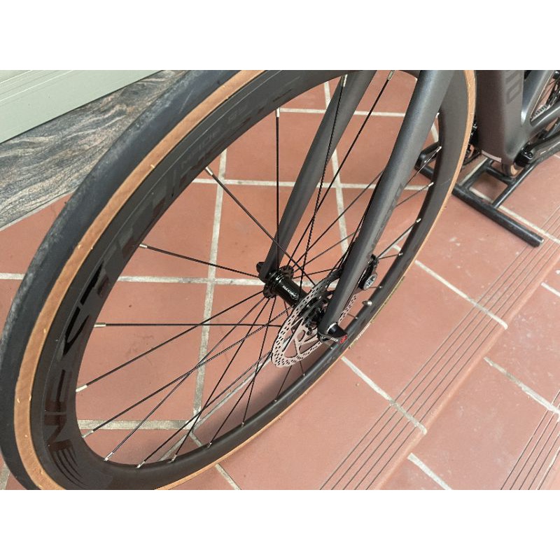 Xe Đạp Nesto Fox | Touring Carbon