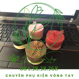 Hộp đựng nhẫn cầu hôn nhẫn cưới hộp đựng trang sức cao cấp.