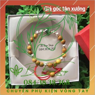 Vòng Dâu cho bé mệnh Mộc
