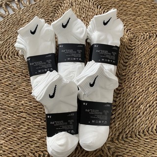 Tất nike vnxk