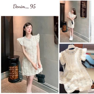 Váy trắng cao cấp đính ngọc 2 lớp .
