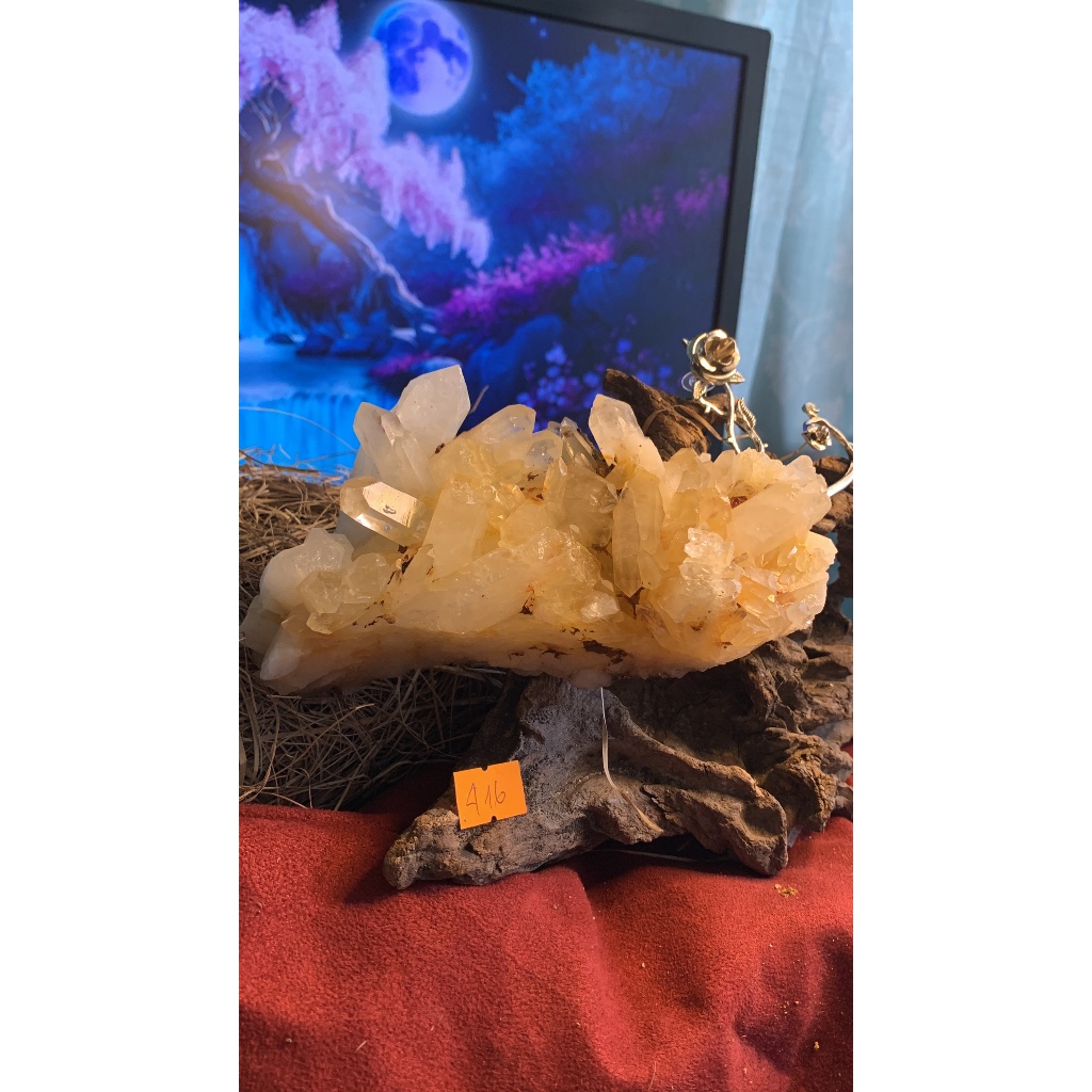 Crystal cluster Stone Quartz crystal tip high energy feng shui flower energy code 416