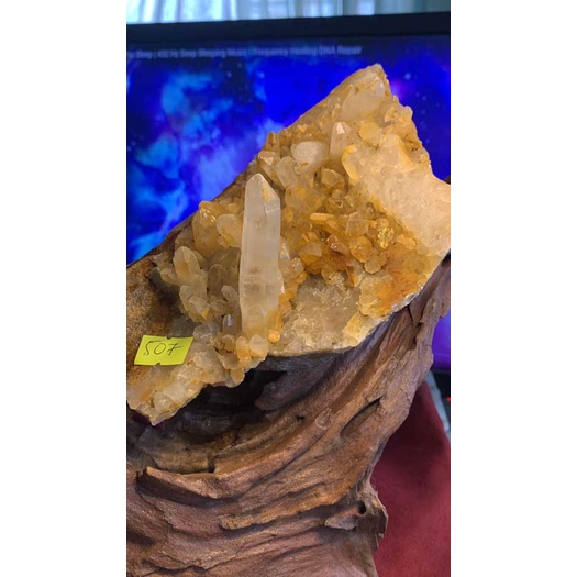 Natural stone Natural MAGIC GOLD CITRINE Natural phale STRONG COSMIC ENERGY 507