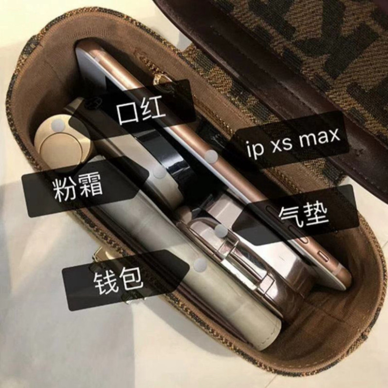 túi xách make up cho phụ nữ MAIVANG3499