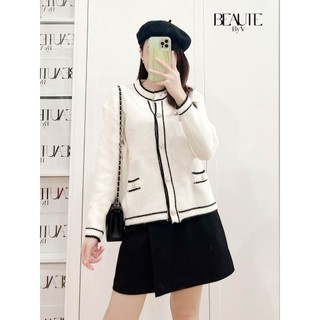 BEAUTEBYV - Áo len nữ dáng rộng viền trang trí kèm cúc kim loại Moca