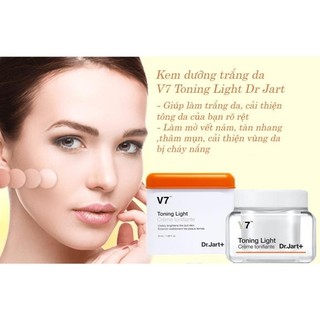 Kem dưỡng trắng da V7 Toning Light .