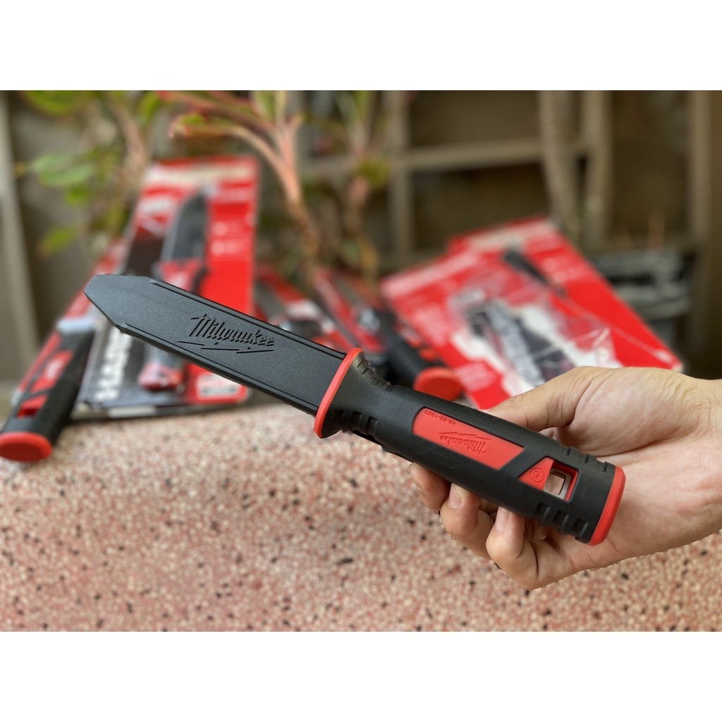 Dao cắt Milwaukee 48-22-1920