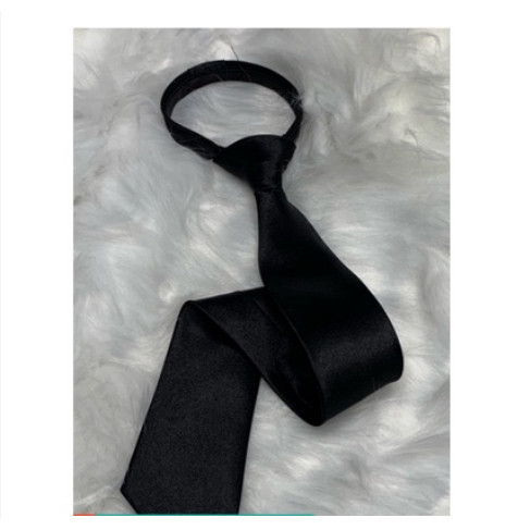 cà vạt dây kéo thắt sẵn chụp kỷ yếu cho học sinh rẻ đẹp