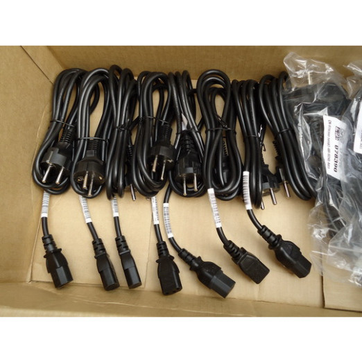 Dây nguồn 2 chấu 10A, 250V, 3 x 0.75mm2, dài 1.8m dây đồng xịn