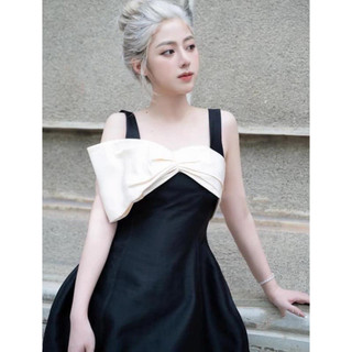 Đầm nữ dự tiệc nơ ngực 😊UMI CÁT HÀN😊 2 dây XOÈ DÀI chiết eo maxi dạ hội cao cấp trắng đen