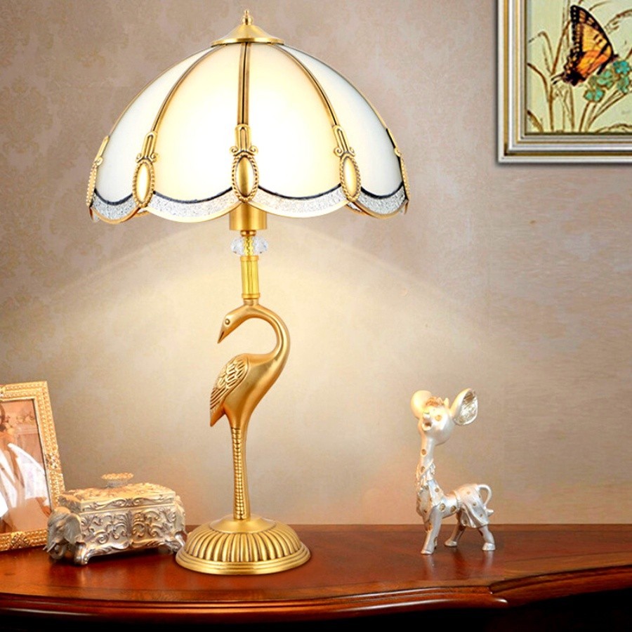 Đèn bàn, đèn ngủ để bàn Hồng Hạc 561 cao cấp trang trí phòng ngủ sang trọng (Bảo hành 2 năm)