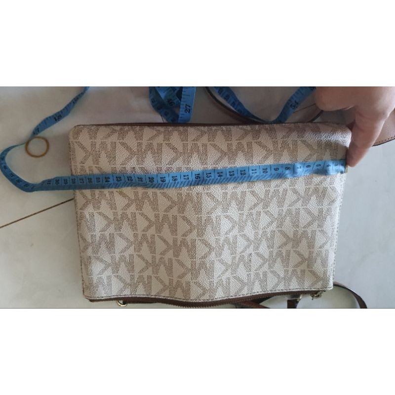 Thanh lý balo adidas auth