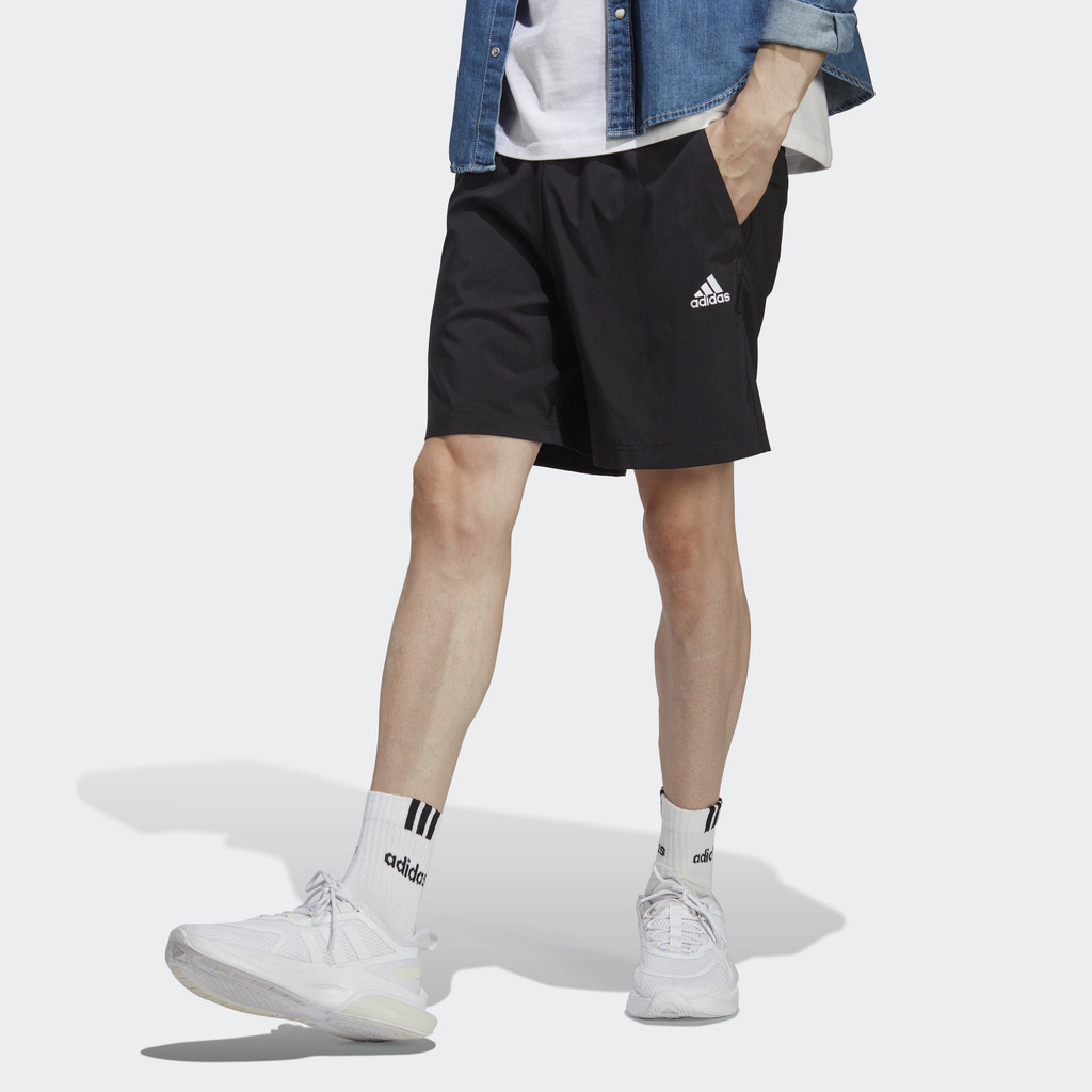 Adidas Phong cách sống Quần Short Logo Nhỏ Chelsea Essentials AEROREADY Nam Đen IC9392
