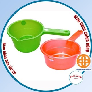 Gáo nhựa múc nước 2 size Việt Nhật (6121-6122), Ca múc nước có cán cầm tiện lợi –Buôn rẻ 01393