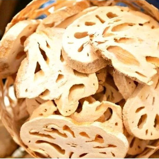 1kg củ sen khô cắt lát loại 1 dùng nấu chè, hầm canh
