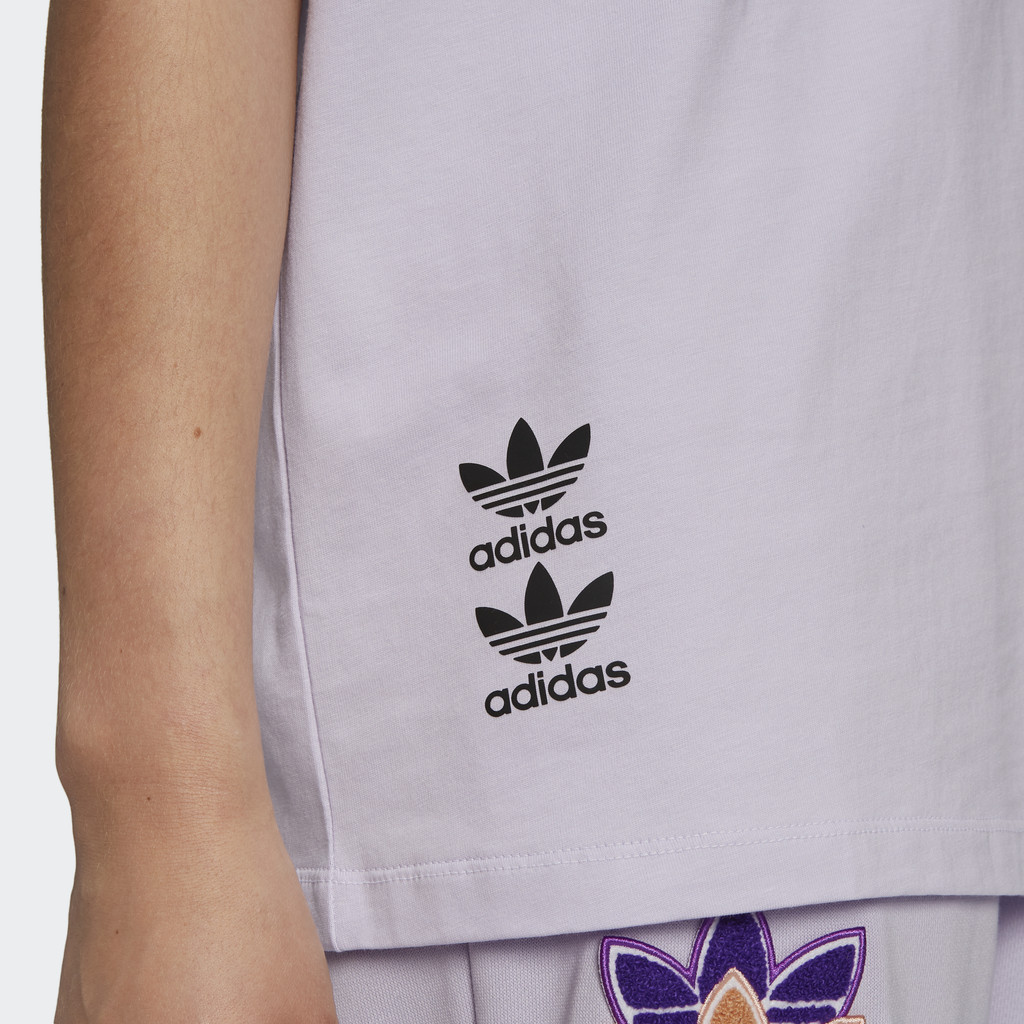 adidas Phong cách sống Áo Thun Logo Play Nữ Màu tím H22744