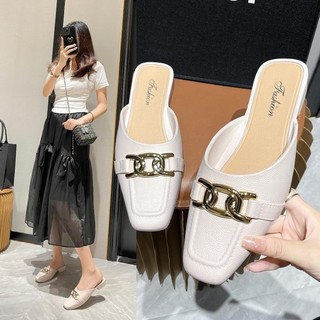 Giày sục nữ mõm vuông đế cao 3cm chất liệu cao su giá rẻ