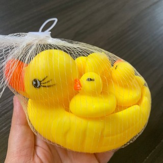 Đồ chơi đàn vịt thả bồn tắm bóp kêu cho bé