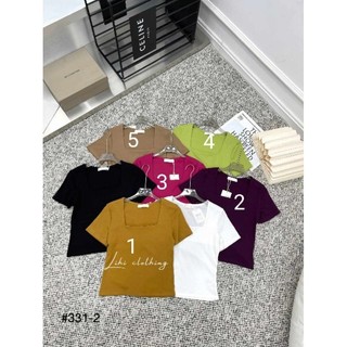 Áo thun cổ vuông hàng QC