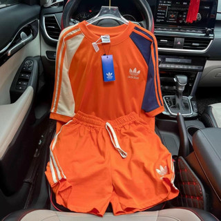  Bộ Quần Áo Adidas Nam Nữ Phối Họa Tiết 3 Màu Tay Kẻ Sọc Logo Thêu - Áo Thun Nam Nữ Cao Cấp Chất Liệu Cotton Hot Trend 