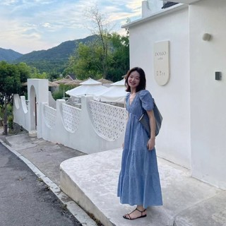 Qianqian Quần Áo Truyền Thống Khuyến Mãi Mùa Xuân 2024 Phong Cách Mới Thiết Kế Pháp Cổ Chữ v Váy Ngắn Tay Nữ Tính Khí Ôm Hơn Nhìn Giữa Chiều Dài Váy Xanh